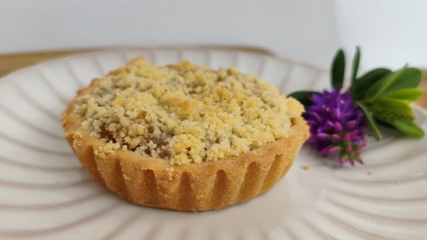 Apple Crumble Tart