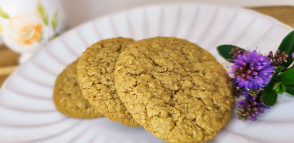 Mini Anzac Biscuits