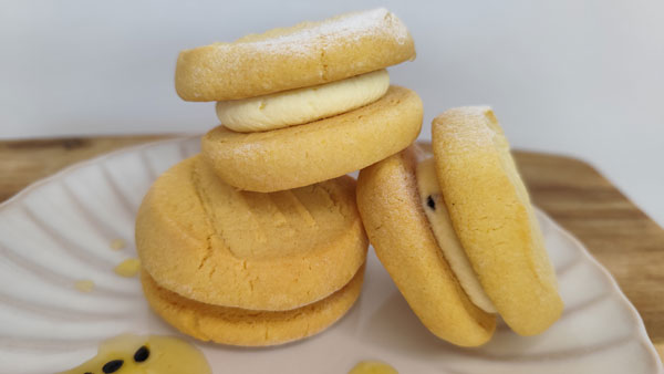 Melting Moments Passionfruit Biscuits
