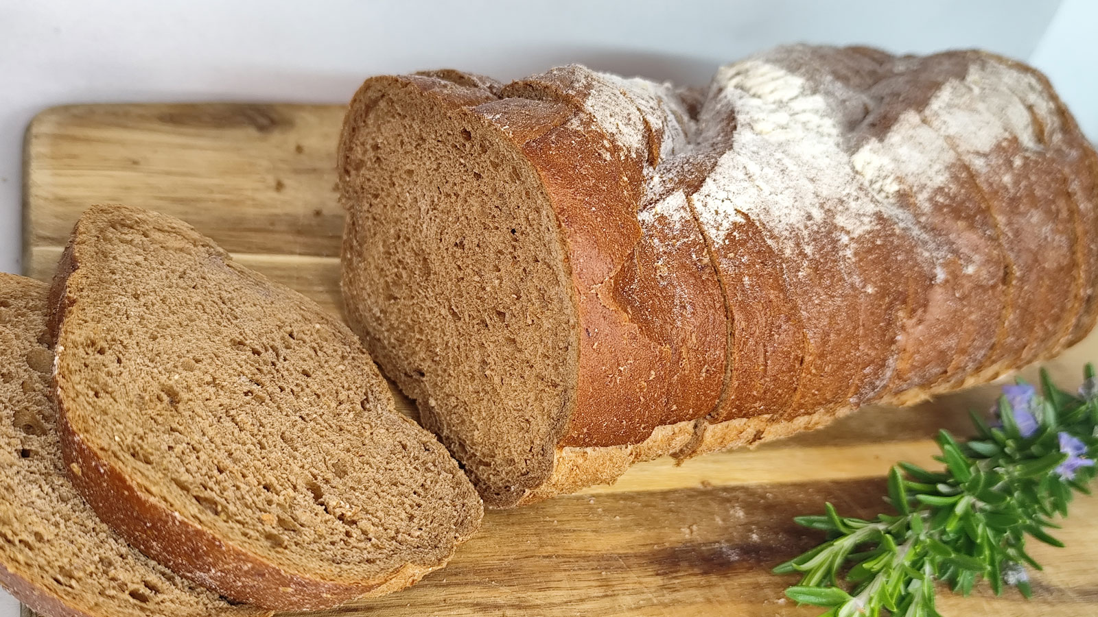 Dark Malt Rye Sliced