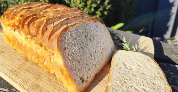 Country Tin Loaf Sesame, sliced