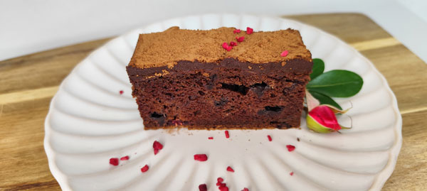 Chocolate and Raspberry Cake, vegan